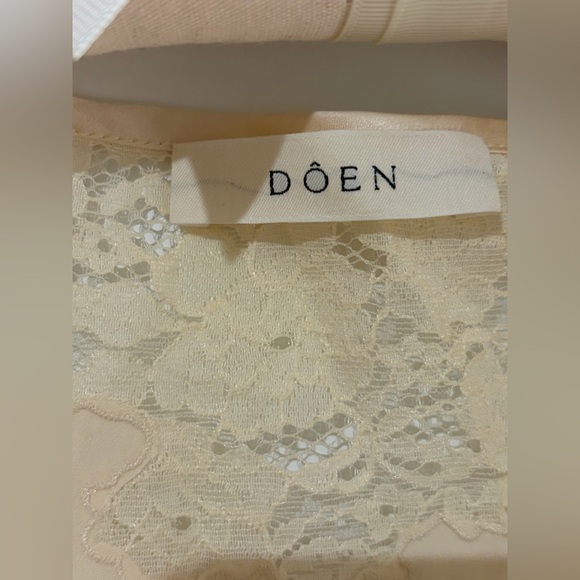 Doen Lucine Top in Candlelight - Picture 4 of 6